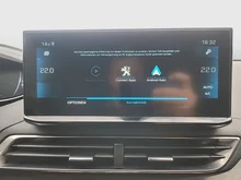 Peugeot 5008 BlueHDI 130 EAT8 GT in weiß