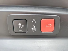 Peugeot 5008 BlueHDI 130 EAT8 GT in weiß