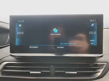 Peugeot 5008 BlueHDI 130 EAT8 GT in weiß