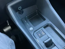 VW Caddy eHybrid 110 kW in Indiumgrau Metallic