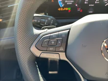 VW Tiguan Sport TDI 4MOTION DSG in Pure White