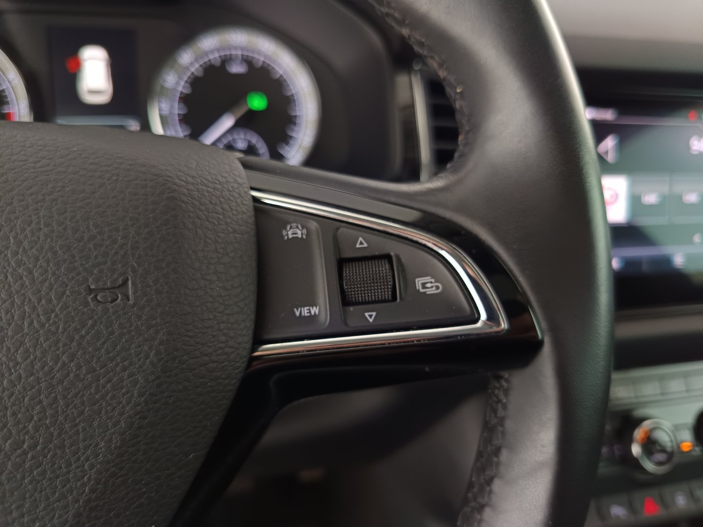 Škoda KODIAQ 7-Sitzer Style Ltd TDI DSG | Bild 17 von 34