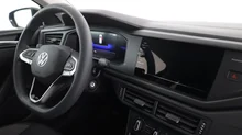 VW Polo 4Me in Deep Black Perleffekt