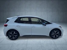 VW ID.3 Neo Life 125 kW - 50 kWh in Gletscherweiß Metallic