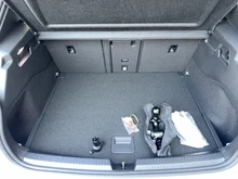 VW ID.3 Neo Life 125 kW - 50 kWh in Gletscherweiß Metallic