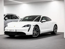 Porsche Taycan Plus in weiss - normal