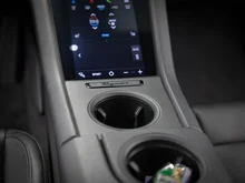Porsche Taycan Plus in weiss - normal