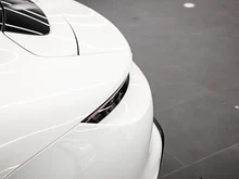 Porsche Taycan Plus in weiss - normal