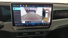 VW Passat Variant Business eHybrid 150kW in Pure White