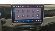 VW Passat Variant Business eHybrid 150kW in Pure White