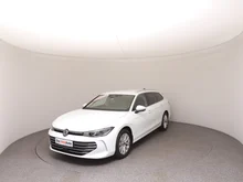 VW Passat Variant Business eHybrid 150kW in Pure White