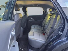 KIA Niro Silber e-Niro in dunkelblau - metallic