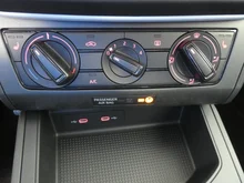 SEAT Ibiza Reference Edition 1.0 80PS in Fjord-Blau