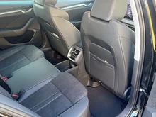 Škoda Octavia Combi Selection TSI mHEV DSG in Black-Magic Perleffekt