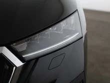 Škoda Octavia Combi Ambition TDI DSG in SCHWARZ-MAGIC PERLEFFEKT