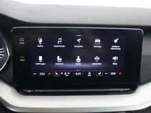 Škoda Octavia Combi Ambition TDI DSG in SCHWARZ-MAGIC PERLEFFEKT