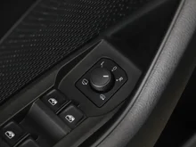 Škoda Octavia Combi Ambition TDI DSG in SCHWARZ-MAGIC PERLEFFEKT