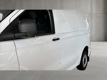 VW Kastenwagen Transporter Kastenwagen Entry TDI in Clear White