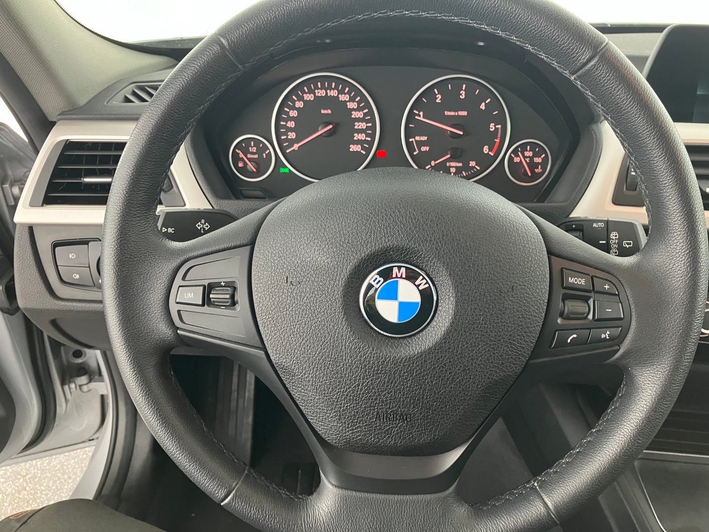 BMW 320d Touring EfficientDynamics | Bild 5 von 14
