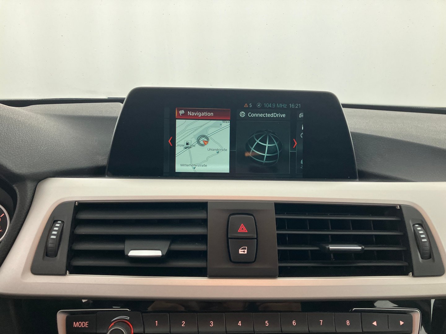 BMW 320d Touring EfficientDynamics | Bild 10 von 14