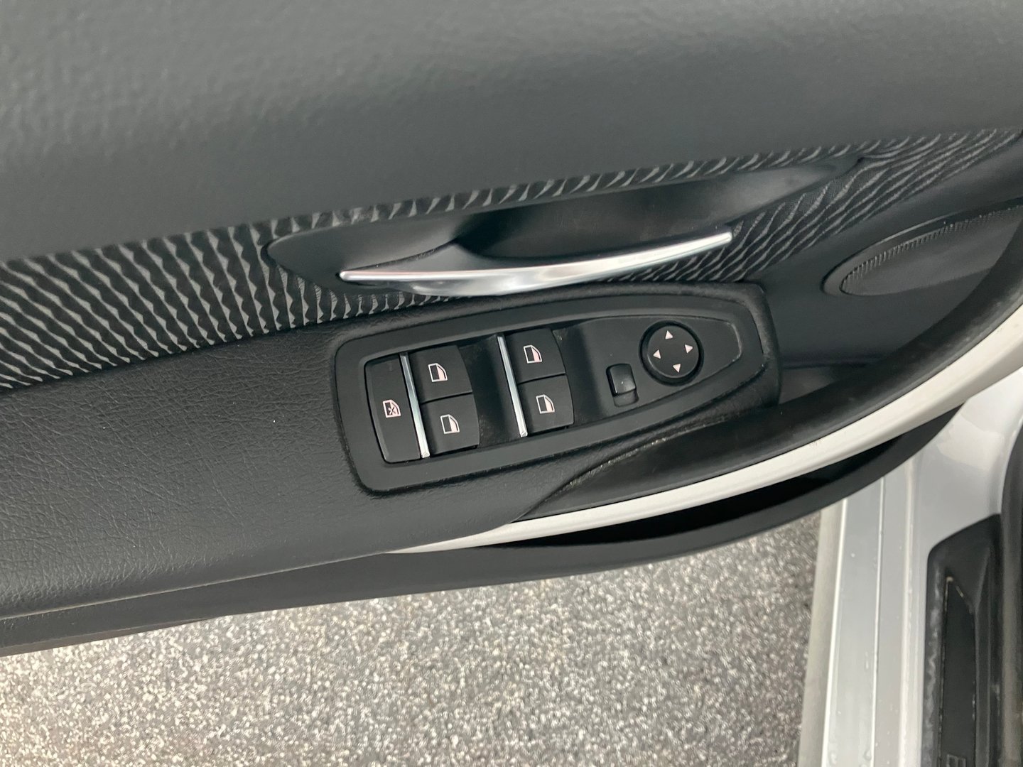 BMW 320d Touring EfficientDynamics | Bild 4 von 14