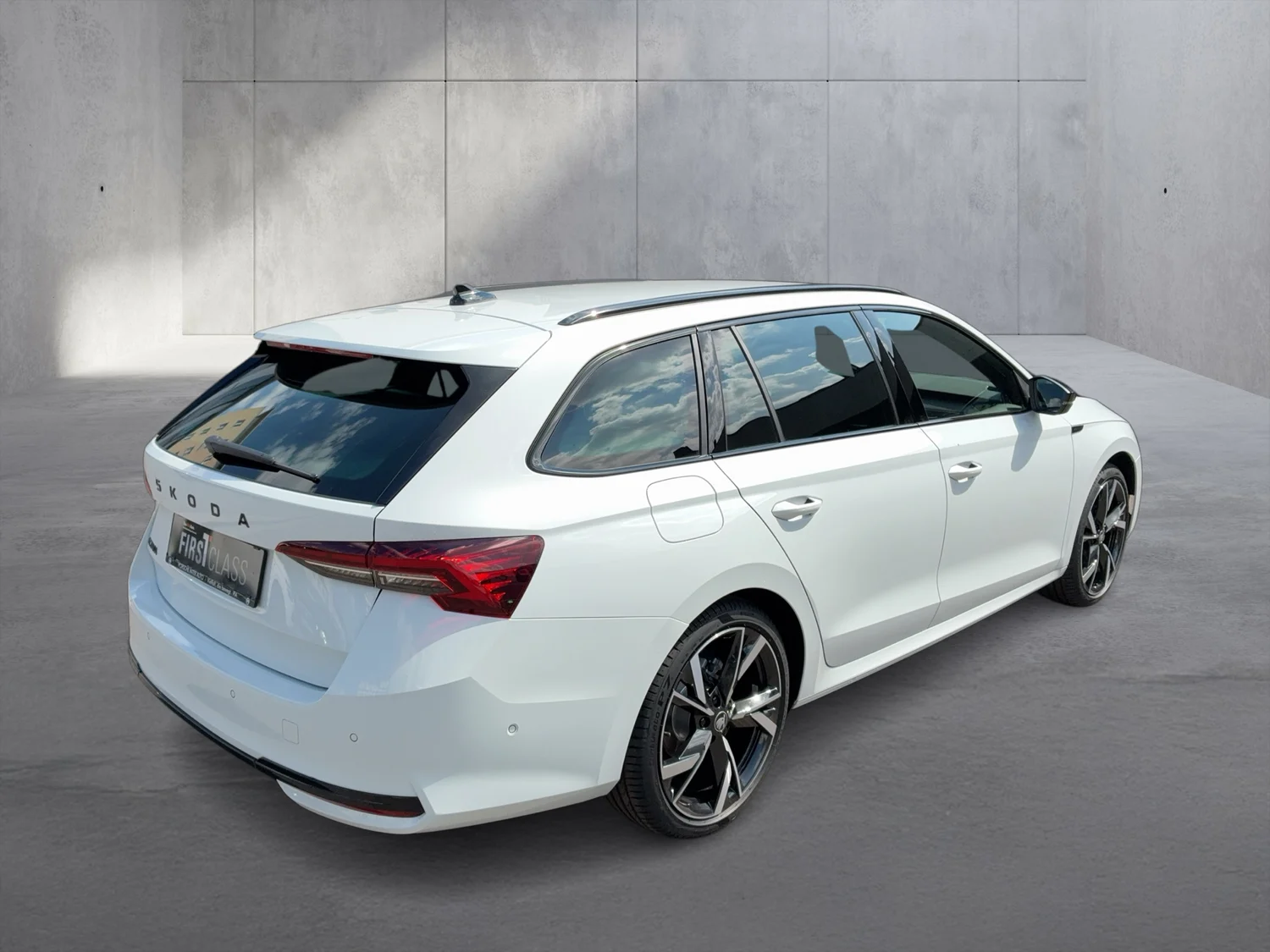 Bild eines Škoda Octavia Combi Sportline TSI mHEV DSG