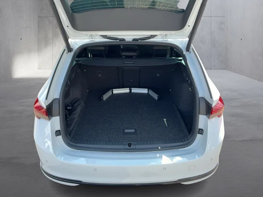 Bild eines Škoda Octavia Combi Sportline TSI mHEV DSG