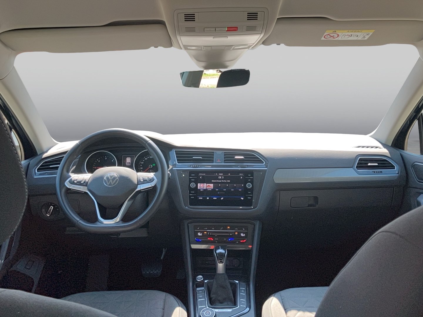 VW Tiguan Life TDI 4MOTION DSG | Bild 9 von 24