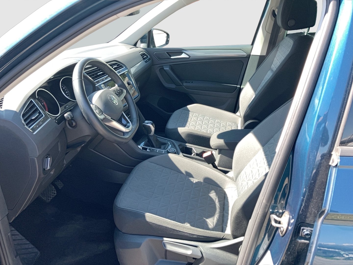 VW Tiguan Life TDI 4MOTION DSG | Bild 8 von 24