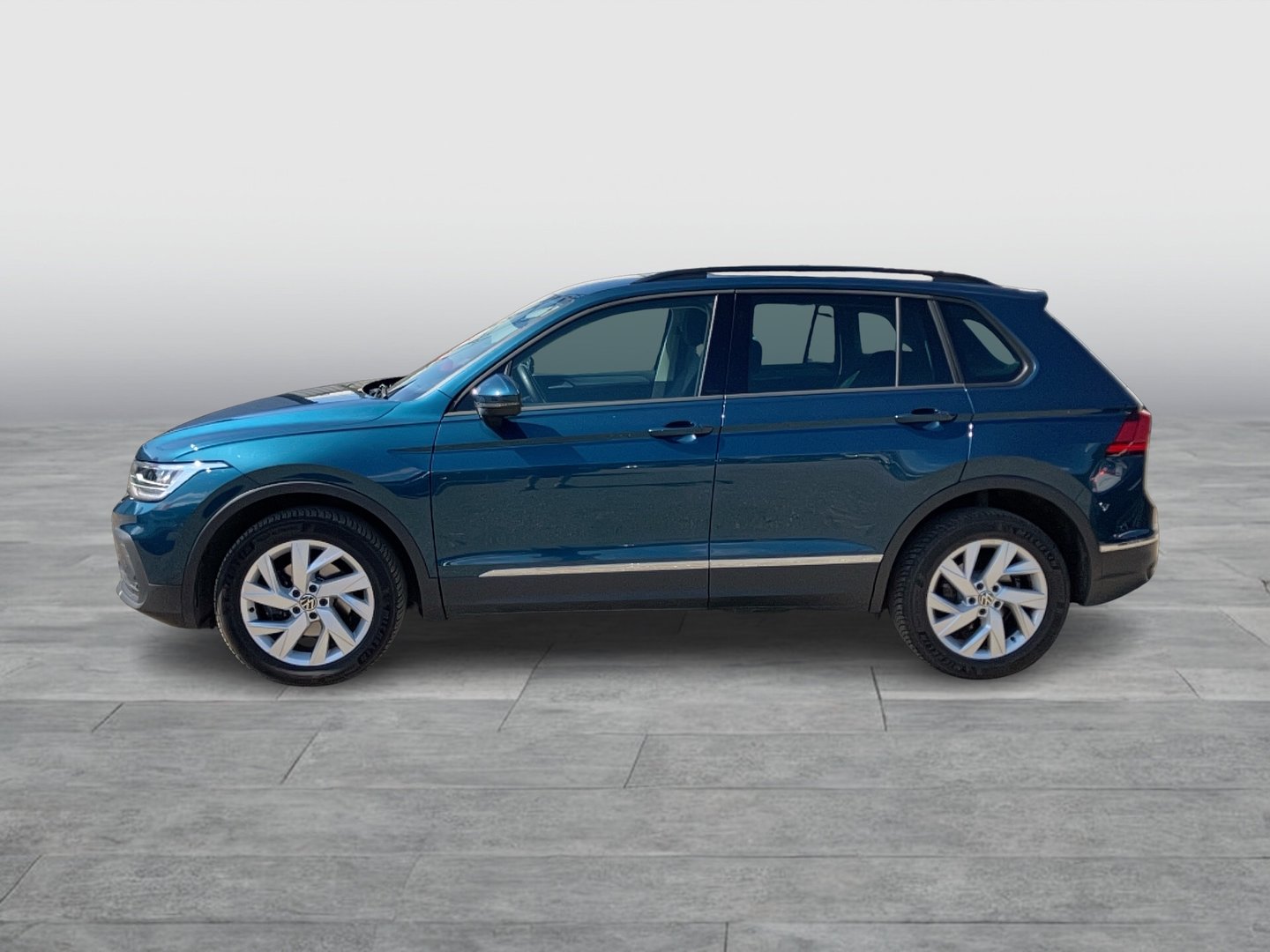 VW Tiguan Life TDI 4MOTION DSG | Bild 2 von 24
