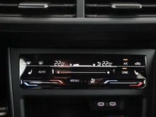 VW Polo R-Line TSI DSG in Deep Black Perleffekt