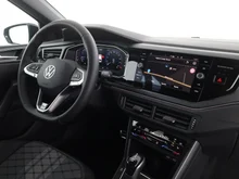 VW Polo R-Line TSI DSG in Deep Black Perleffekt