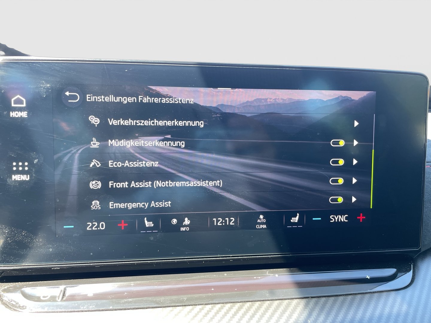 Škoda OCTAVIA Combi 4x4 RS TDI DSG | Bild 16 von 27