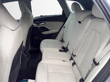 Audi Q5 SUV TDI quattro 150 kW in Florettsilber Metallic