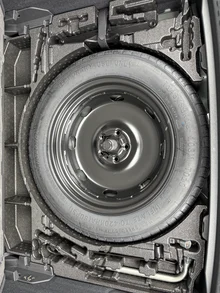 Thumbnail-Foto von Fahrzeug