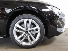 Audi A3 Sportback 30 TFSI in Brillantschwarz