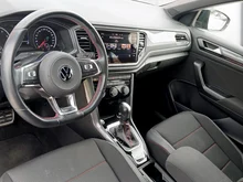 VW T-Roc Sport TSI ACT DSG in DEEP BLACK PERLEFFEKT