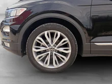 VW T-Roc Sport TSI ACT DSG in DEEP BLACK PERLEFFEKT
