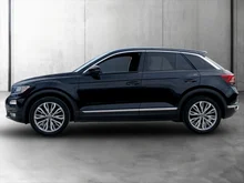 VW T-Roc Sport TSI ACT DSG in DEEP BLACK PERLEFFEKT