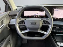 Audi Q3 TDI 110 kW  intense in Tamboragrau Metallic