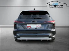 Audi Q3 TDI 110 kW  intense in Tamboragrau Metallic
