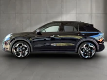 VW T-Roc R-Line eTSI DSG in Grenadillschwarz Metallic