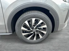 VW T-Roc Life eTSI DSG in Wolf Grey Dach Black Uni