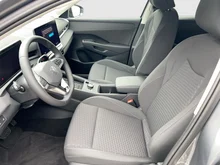 VW T-Roc Life eTSI DSG in Wolf Grey Dach Black Uni