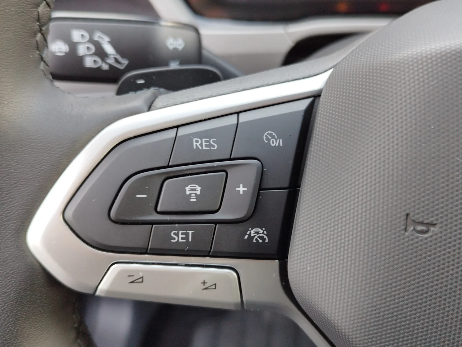 Bild eines VW Touran Friends TSI DSG