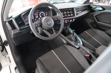 Thumbnail-Foto von Fahrzeug