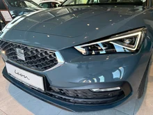 SEAT Leon SP Kombi Style Edition 1.5TSI 115PS in 9K Fjord-Blau