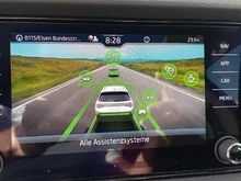 Thumbnail-Foto von Fahrzeug