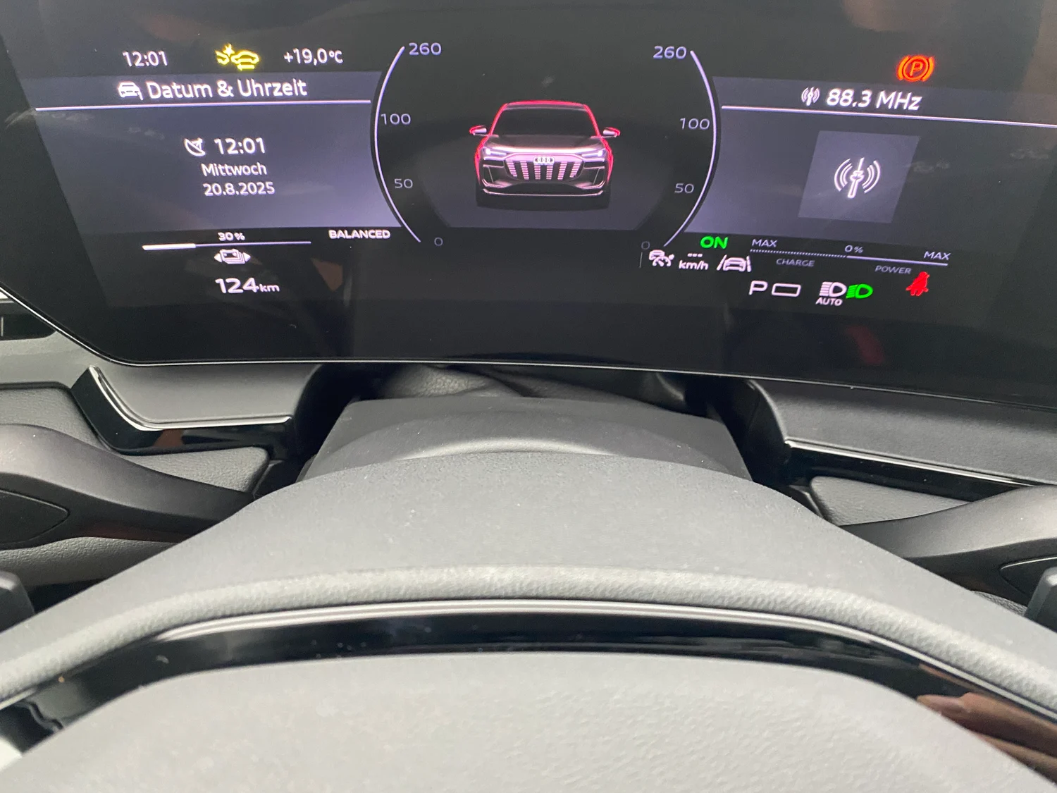 Bild eines Audi Q6 e-tron quattro