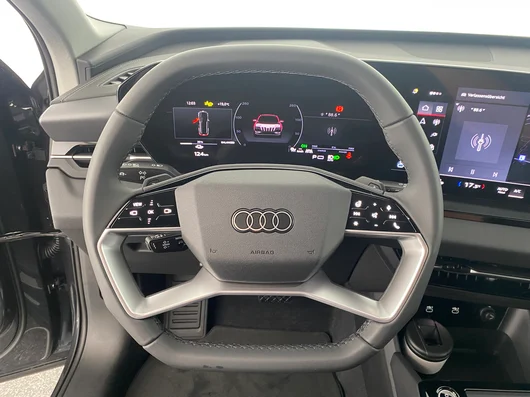 Bild eines Audi Q6 e-tron quattro